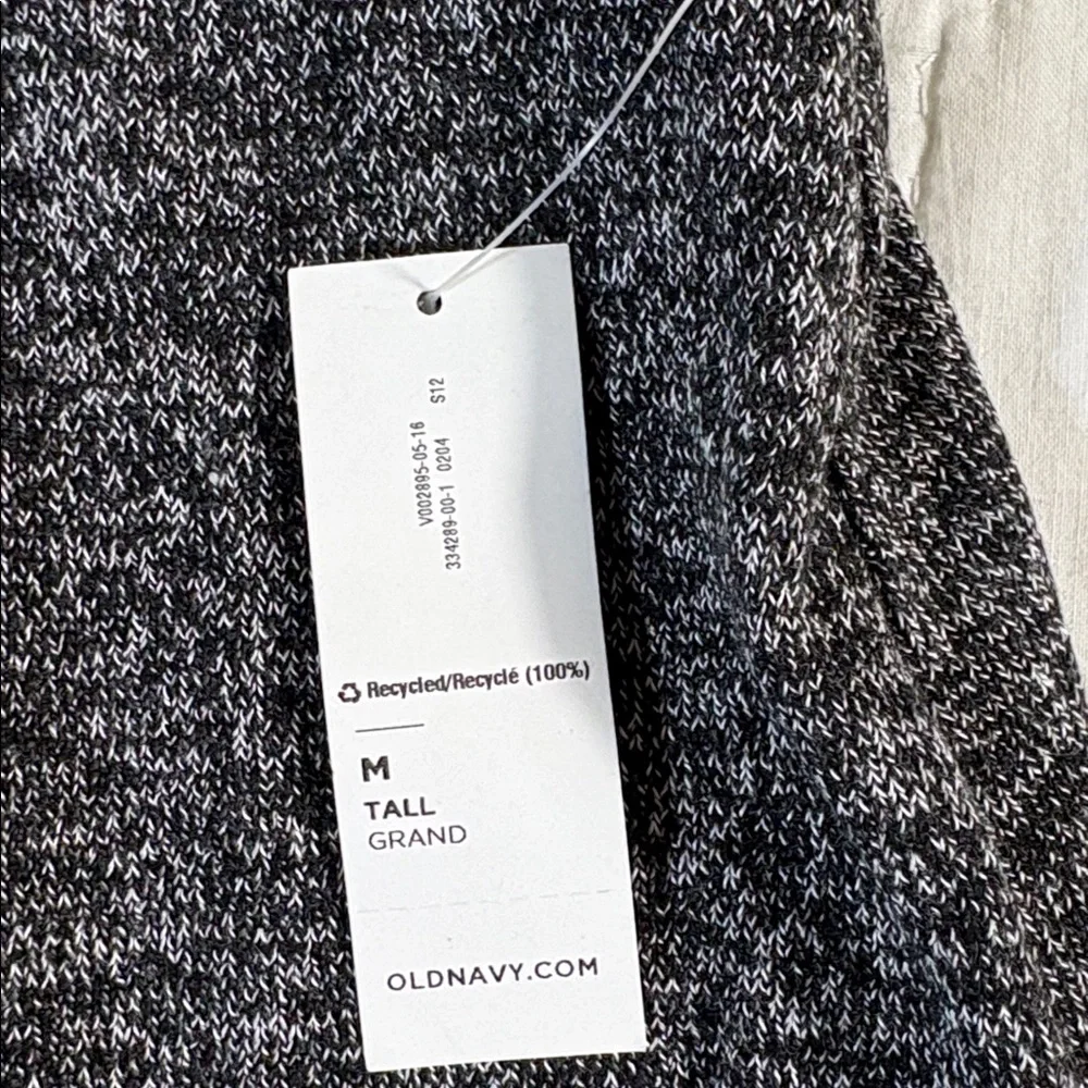 NWT Old Navy Women's Tall Gray Knit Pencil Skirt - Size M - Versatile & Recycled